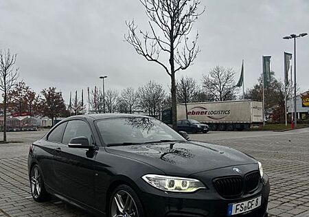 BMW 220d Steptronic Coupé M Sport M Sport
