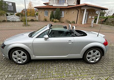 Audi TT 8N Roadster 1.8T 110KW