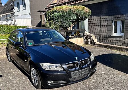 BMW 320i Limousine Nichtraucherfahrzeug