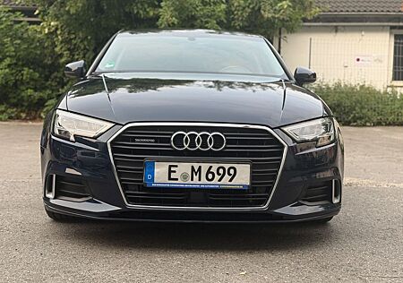 Audi A3 40 TFSI S tronic quattro sport Sprtback sport