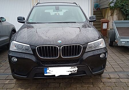 BMW X3 sDrive18d - AHK neuer Service