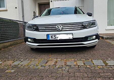 VW Passat Variant Volkswagen 1.6 TDI SCR BlueMotion Trendl...