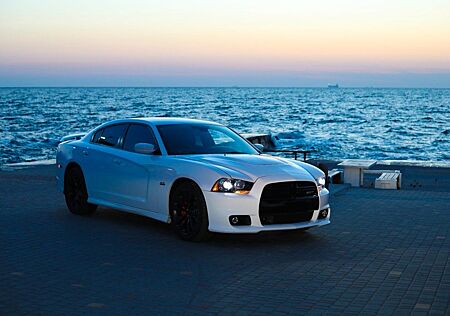 Dodge Charger SRT8