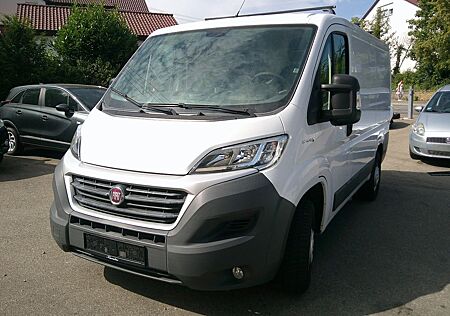 Fiat Ducato Kasten 35 115 L1H1 RS: 3000 mmNavi Kamera