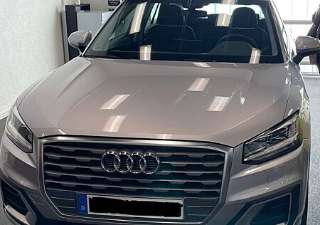 Audi Q2 35 TDI S tronic sport sport