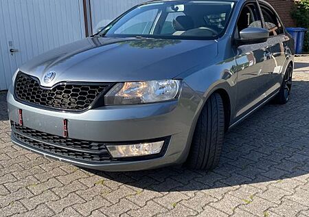 Skoda Rapid 1.2 TSI 77kW Elegance Elegance