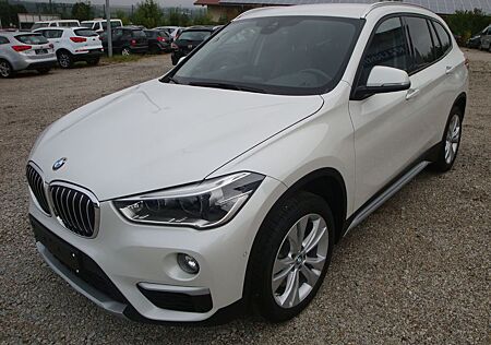 BMW X1 Baureihe xDrive 20 i xLine *LED/AHK/PDC*