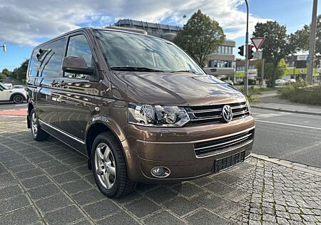 VW T5 Multivan Volkswagen Highline 4Motion*Navi*Leder*