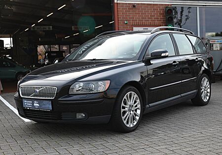 Volvo V50 Kombi D5 Summum *XENON*PDC*GARANTIE*