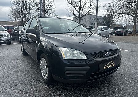 Ford Focus Lim. Trend*TUV NEU*