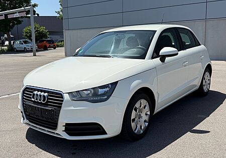 Audi A1 Sportback 1.2 TFSI "Attraction" 5-TÜRIG TÜV27