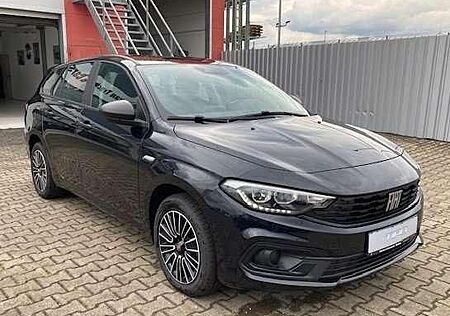 Fiat Tipo Kombi 1.6M-Jet/7 -Touch /Apple-Carplay/Klim