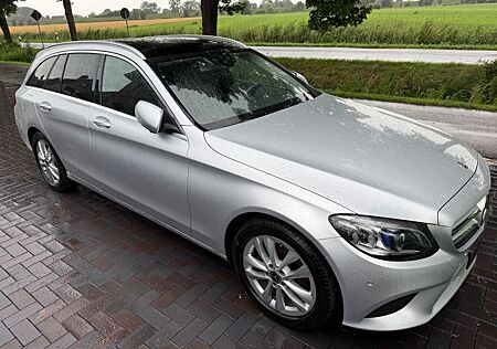 Mercedes-Benz C 180 T Autom. -
