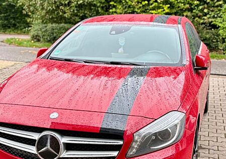 Mercedes-Benz A 180 -