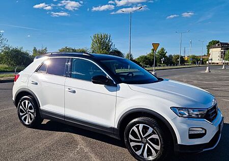 VW T-Roc Volkswagen 1.0 TSI | Navi | Sitzheizung | PDC v+h
