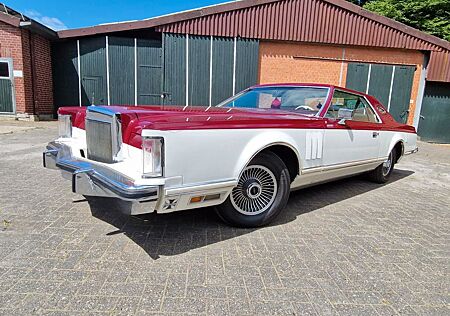 Lincoln Continental Mark V Coupe 1978 V8 6,6 Liter