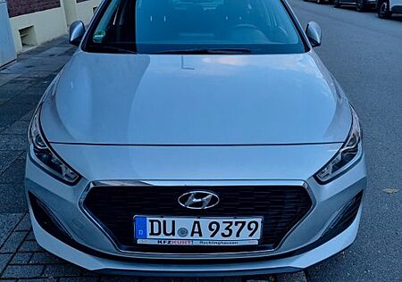 Hyundai i30 1.4 T-GDI Style DCT Style