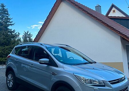 Ford Kuga 2,0 TDCi 4x4 110kW Titanium PowerShift ...
