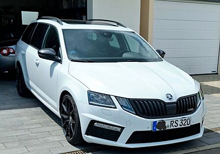 Skoda Octavia TSI DSG RS Combi # 310PS #