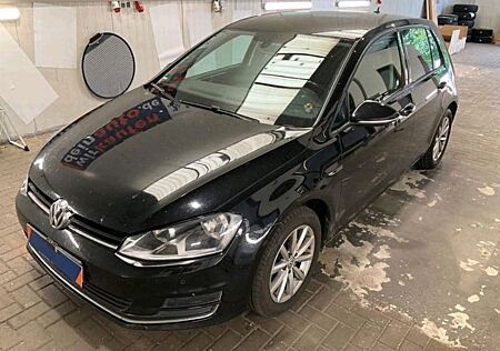 VW Golf Volkswagen VII 1.6 TDI Lounge BlueMotion Tech