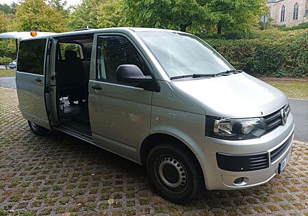 VW T5 Kombi Volkswagen T5 2.0 DSG LANG 140PS Kombi / Caravelle / BUS