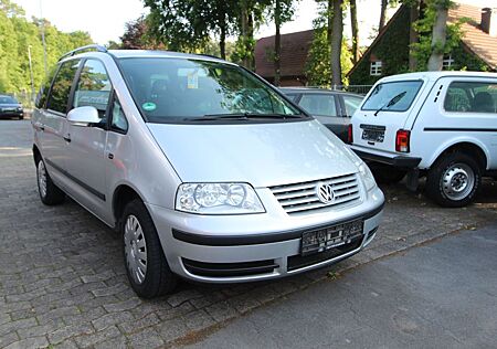 VW Sharan Volkswagen Trendline 1.9 TDI AHK 7 Sitzer Klima