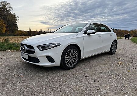 Mercedes-Benz A 180 d Progressive GARANTIE MBUX LED PARKASSIST