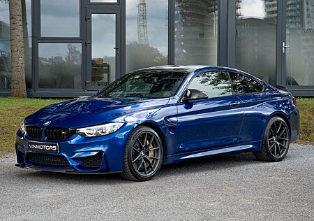BMW M4 CS/CARBON/CERAMIC BRAKES/ ADAPTIVE LED