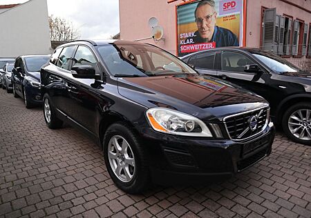 Volvo XC 60 Momentum Drive 2.Hand/Standheizung/Navi