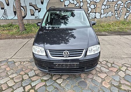 VW Touran Volkswagen Trendline