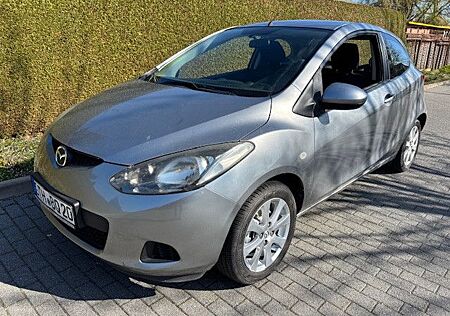 Mazda 2 Lim.1.3 Independence Sport org. 94 tkm TÜV NEU