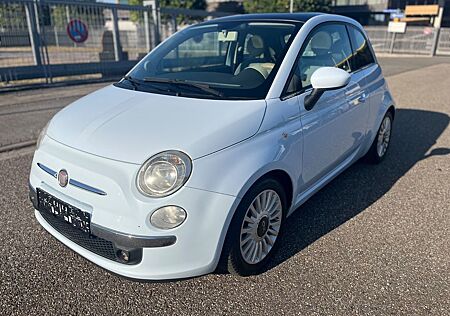 Fiat 500 Lounge. Klimaautomatik.