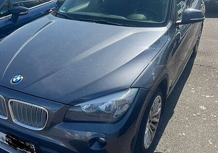 BMW X1 xDrive18d -