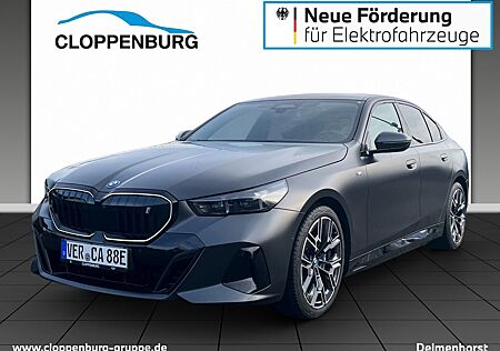 BMW i5 eDrive40 Head-Up+AHK+StKlima UPE: 100.570€