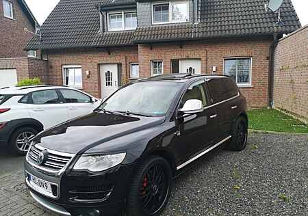 VW Touareg Volkswagen 4.2 V8 Tiptronic Individual Individual