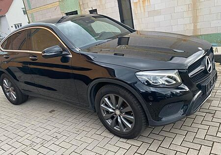 Mercedes-Benz GLC 220 Coupé * d 4MATIC * Exclusive Sport *