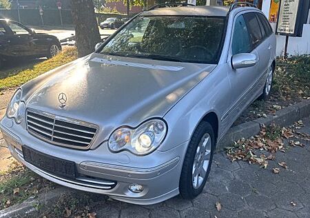 Mercedes-Benz C 240 4MATIC T AVANTGARDE Avantgarde