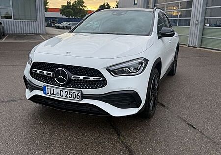 Mercedes-Benz GLA 250 e // Garantie bis 03/2027 // HU/AU neu !