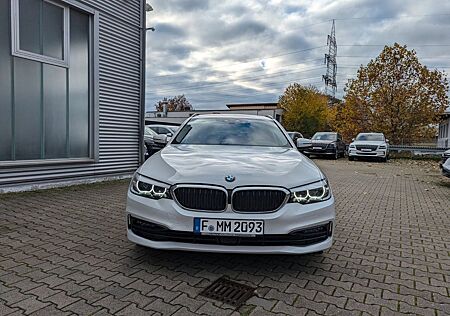 BMW 520d Touring - Sport Line - Navi Business