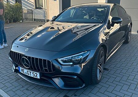 Mercedes-Benz AMG GT 53 4MATIC+ Autom. -