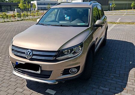 VW Tiguan Volkswagen 2.0 TSI 4MOTION Sport & Style Sport &...