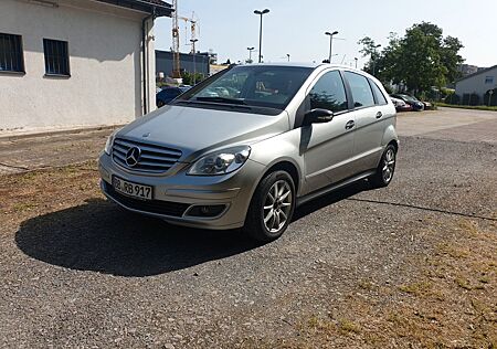 Mercedes-Benz B 180 CDI -