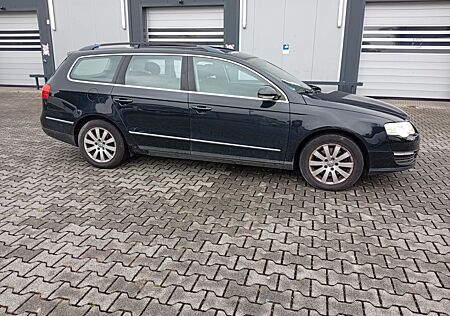 VW Passat Variant Volkswagen Comfortline KLIMA PDC AHK