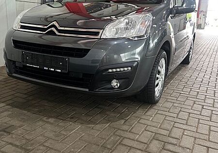 Citroën Berlingo VTi 95 Multispace Selection - TüV NEU -