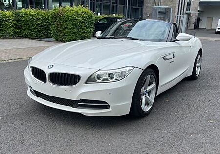 BMW Z4 in Perlmuttweiß - Aus 3.Hand, Top-Zustand