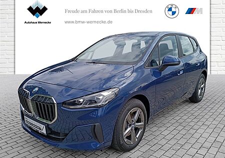 BMW 2er 220i Active Tourer DAB LED Komfortzg. AHK Shz