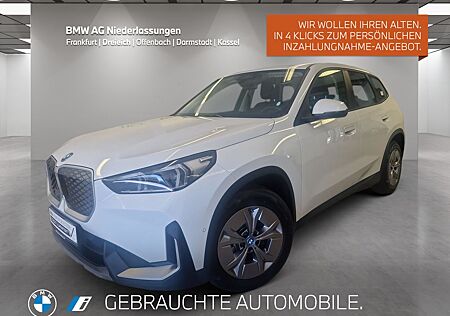 BMW iX1 eDrive20 Kamera LED Sitzheizung
