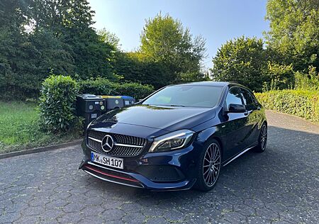 Mercedes-Benz A 250 Sport 4MATIC Sport Pano + Winter LM 18
