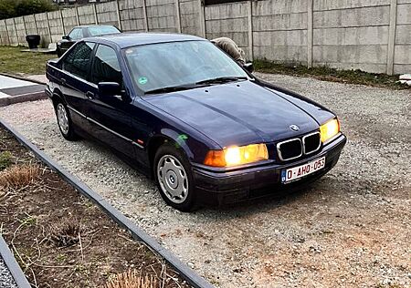 BMW 320i