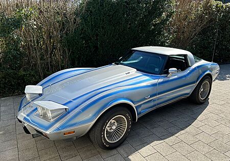 Chevrolet C3 Corvette L-82